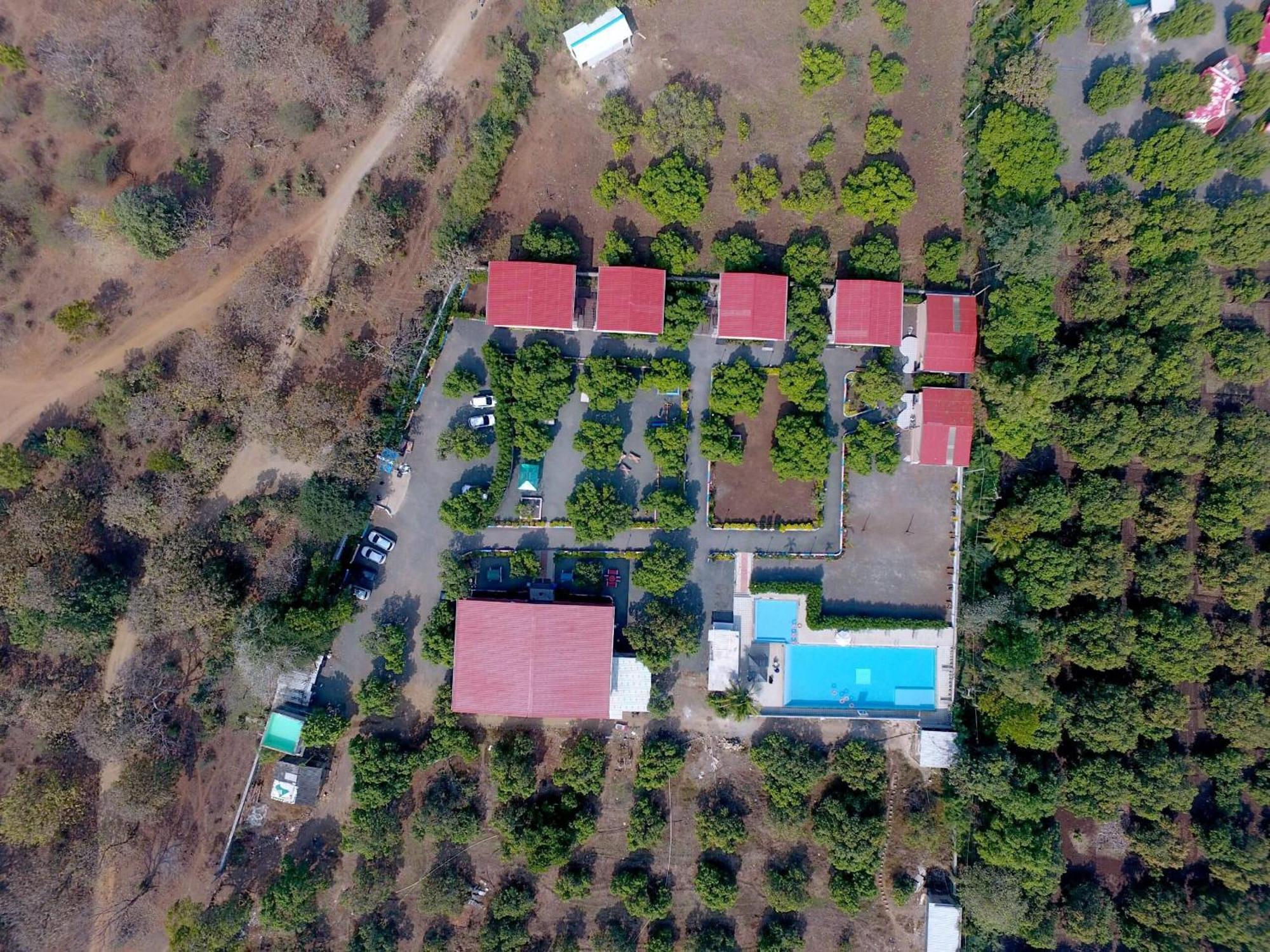 Heeran Re-Treat Resort Szaszan Gir Kültér fotó